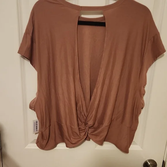 Old Navy XXL Women's Short Sleeve Open Back Workout Top - Picture 4 of 4
